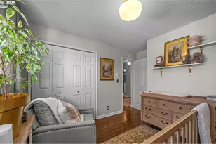 2425 SW 19th Ave, Portland, OR 97201 - Photo 17