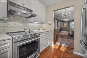 2425 SW 19th Ave, Portland, OR 97201 - Photo 13