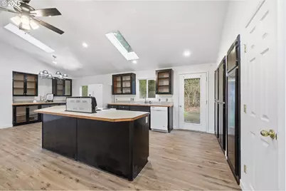 39465 Little Fall Creek Rd, Fall Creek, OR 97438 - Photo 11