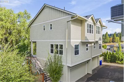 11367 SW Capitol Hwy, Portland, OR 97219 - Photo 1