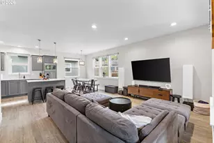 11367 SW Capitol Hwy, Portland, OR 97219 - Photo 17
