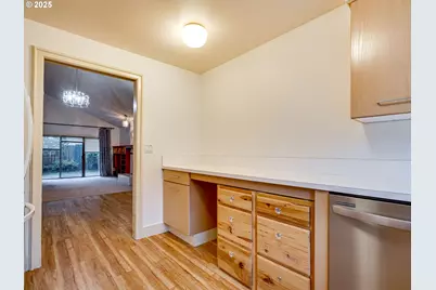 8109 NE 14th St #D, Vancouver, WA 98664 - Photo 15