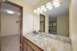 5825 SW Spruce Ave, Beaverton, OR 97005 - Photo 17