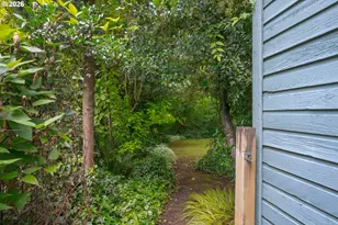 5825 SW Spruce Ave, Beaverton, OR 97005 - Photo 27