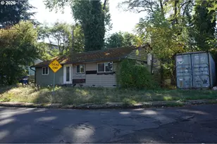 1530 E 16th Pl, Vancouver, WA 98661 - Photo 3