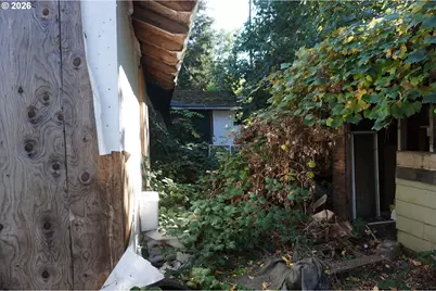 1530 E 16th Pl, Vancouver, WA 98661 - Photo 5