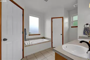 1820 Yew Ct, Junction City, OR 97448 - Photo 15