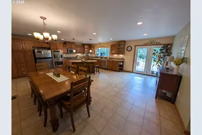 4166 SW Perkins Ave, Pendleton, OR 97801 - Photo 7