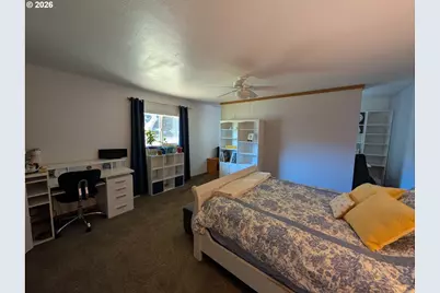 4166 SW Perkins Ave, Pendleton, OR 97801 - Photo 9