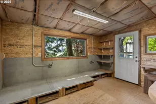 28208 Cottage Grove Lorane Rd, Cottage Grove, OR 97424 - Photo 35