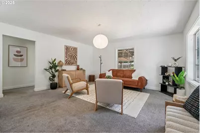 226 NE 157th Ave, Portland, OR 97230 - Photo 5