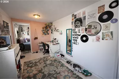 1203 Oak St, Amity, OR 97101 - Photo 9