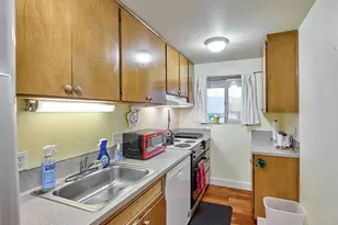 11545 SW Majestic Ln, Portland, OR 97224 - Photo 9