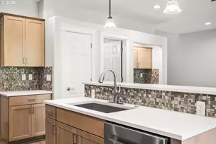 21847 NE Heartwood Cir, Fairview, OR 97024 - Photo 7