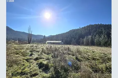 1065 Panther Gulch Rd, Williams, OR 97544 - Photo 3
