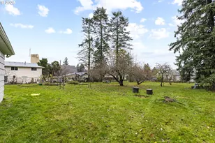 2712 NE 111th Dr, Portland, OR 97220 - Photo 35