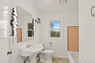 2712 NE 111th Dr, Portland, OR 97220 - Photo 15