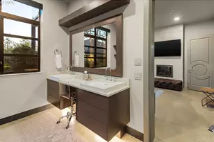 8001 SE Evergreen Hwy, Vancouver, WA 98664 - Photo 37