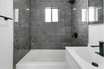 310 Cypress St, Longview, WA 98632 - Photo 27