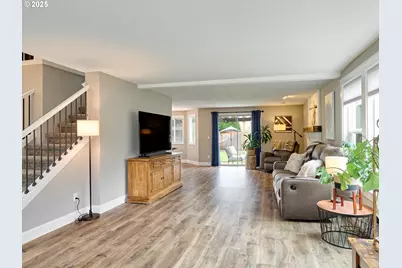 31070 SW Willamette Way E, Wilsonville, OR 97070 - Photo 9