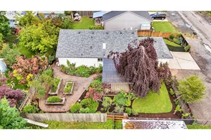 245 S 2nd St, Creswell, OR 97426 - Photo 29