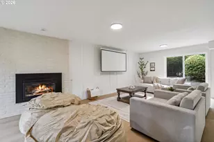 950 SE 18th Ave, Hillsboro, OR 97123 - Photo 25