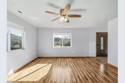 92938 Amie Loop, Astoria, OR 97103 - Photo 9