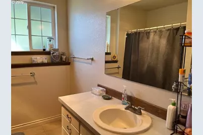 512 NW 1st Ave, Milton-Freewater, OR 97862 - Photo 19