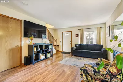 5519 NE Skidmore St, Portland, OR 97218 - Photo 7