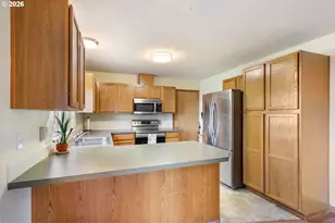 5519 NE Skidmore St, Portland, OR 97218 - Photo 11