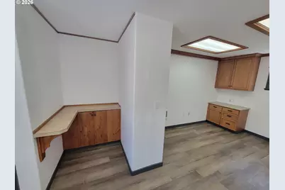 446 McClaine St, Silverton, OR 97381 - Photo 5