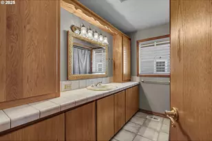 821 Bridge St, Vernonia, OR 97064 - Photo 25