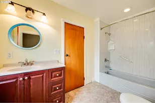 2812 E Evergreen Blvd, Vancouver, WA 98661 - Photo 11