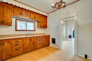 2812 E Evergreen Blvd, Vancouver, WA 98661 - Photo 7