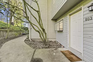 3433 McNary Parkway, Lake Oswego, OR 97035 - Photo 3