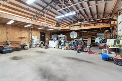 1270 N Main Ave, White Salmon, WA 98672 - Photo 43
