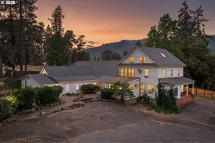 1270 N Main Ave, White Salmon, WA 98672 - Photo 45