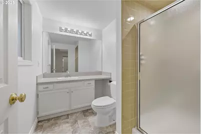 13525 SW Fircrest Ct, Beaverton, OR 97008 - Photo 15