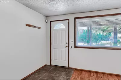 170 NE Kane Dr, Gresham, OR 97030 - Photo 5