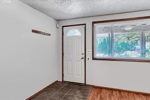 170 NE Kane Dr, Gresham, OR 97030 - Photo 5