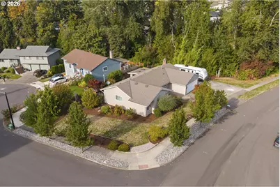 2331 SW 27th Dr, Gresham, OR 97080 - Photo 3