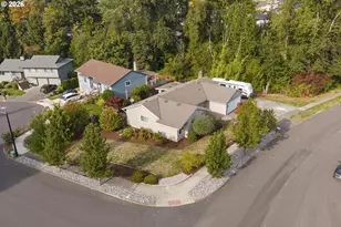 2331 SW 27th Dr, Gresham, OR 97080 - Photo 3