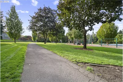 2331 SW 27th Dr, Gresham, OR 97080 - Photo 45