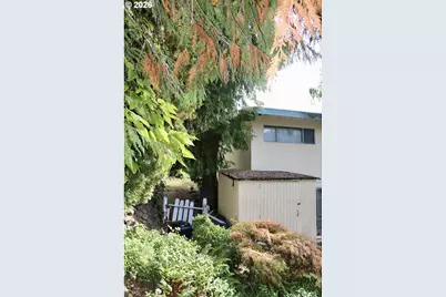 7137 SW 32nd Ave, Portland, OR 97219 - Photo 17