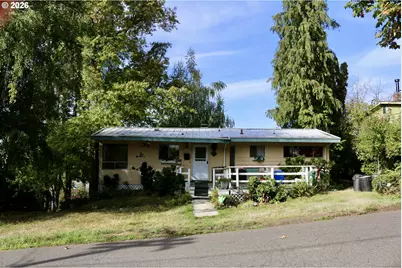 7137 SW 32nd Ave, Portland, OR 97219 - Photo 1