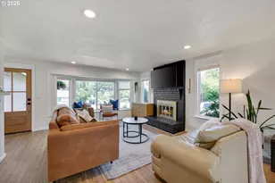 13570 SW Feiring Ln, Portland, OR 97223 - Photo 5