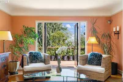 2939 NW Cornell Rd, Portland, OR 97210 - Photo 9