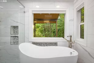 5541 Yorkshire Pl, Lake Oswego, OR 97035 - Photo 29