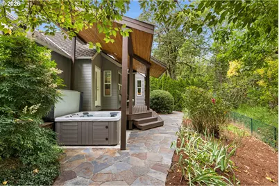 5541 Yorkshire Pl, Lake Oswego, OR 97035 - Photo 43