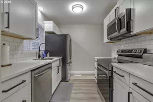 17756 NW Lakeway Ct, Beaverton, OR 97006 - Photo 7